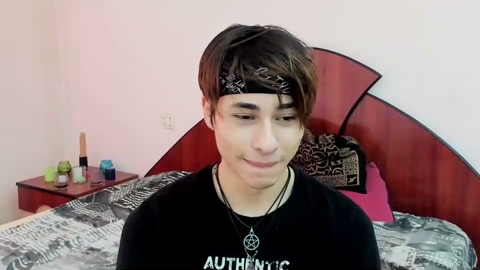 kevin_hug  04-08-2022